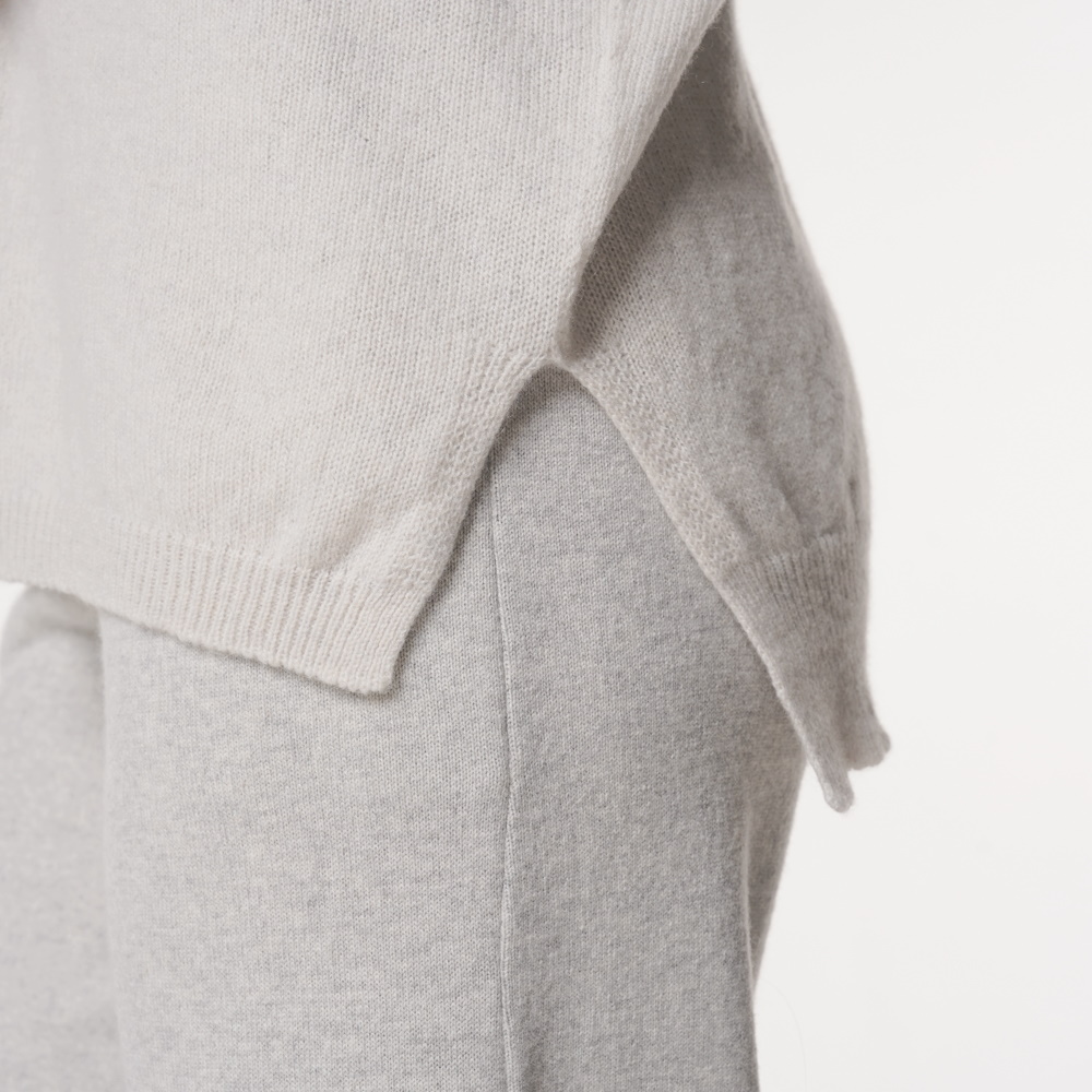 Пуловер Goia Roberto 53772-GESSOбеж