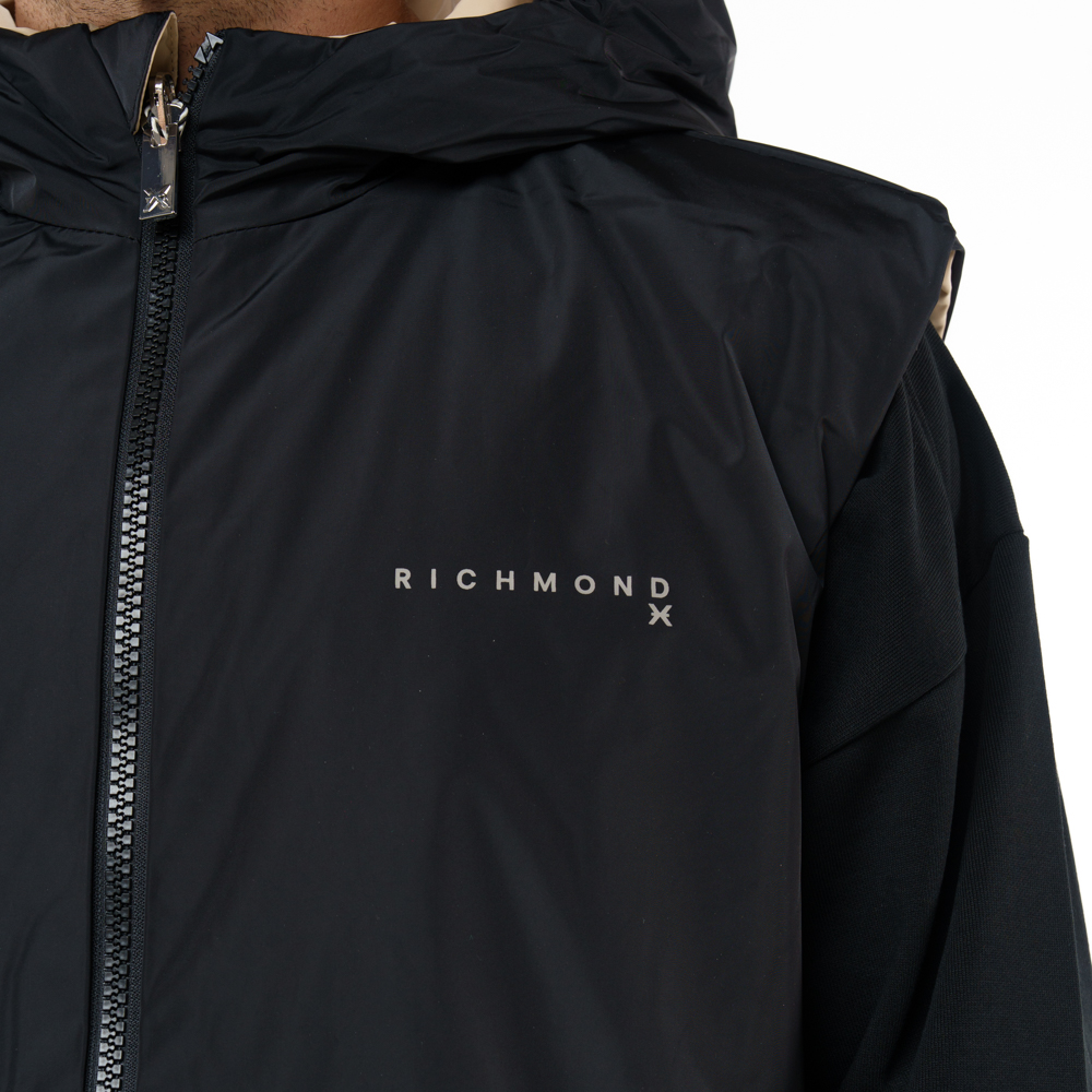 Жилет John Richmond UMA25153GT