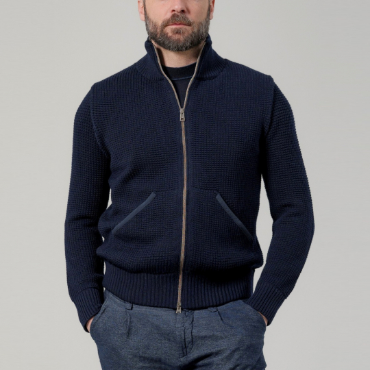 Кофта Umberto Vallati 5323 7421 5000син