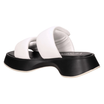 Шльопанці DOMINO.SHOES 2212бел